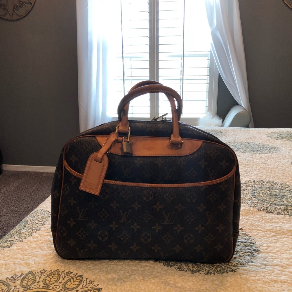 Louis Vuitton Deauville